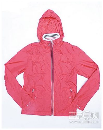 MUJI、UNIQLO、ZARA等品牌防风衣大PK