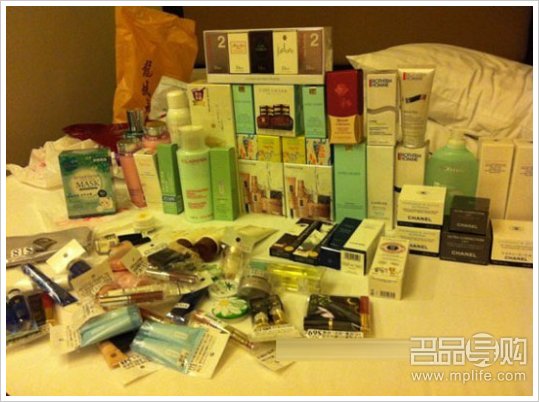香港扫货COACH手表大牌妆品