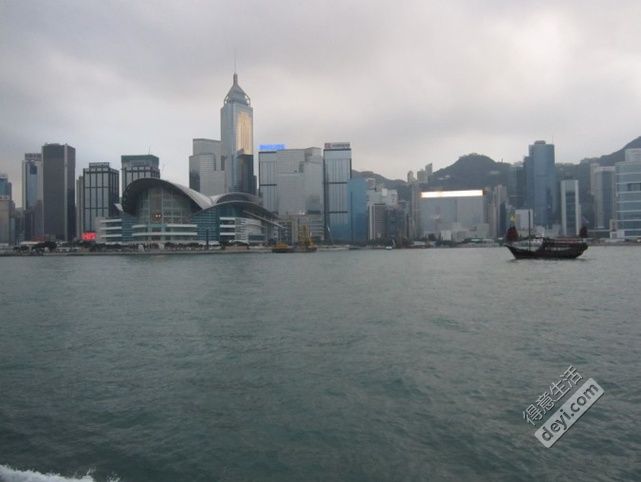 香港血拼 化妆品、香水、包包等各种败！
