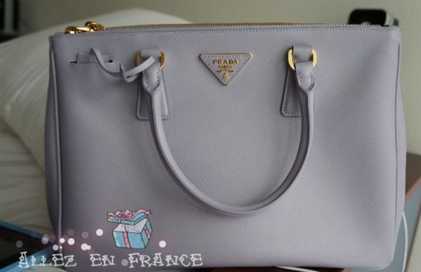晒晒香港入手的prada 2274限量紫杀手包和miumiu情人节限定皮夹子