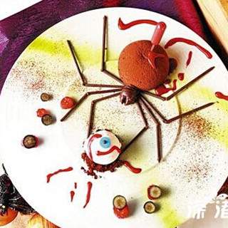 香港美食推介：香港山顶峰景餐厅推出万圣节美食套餐