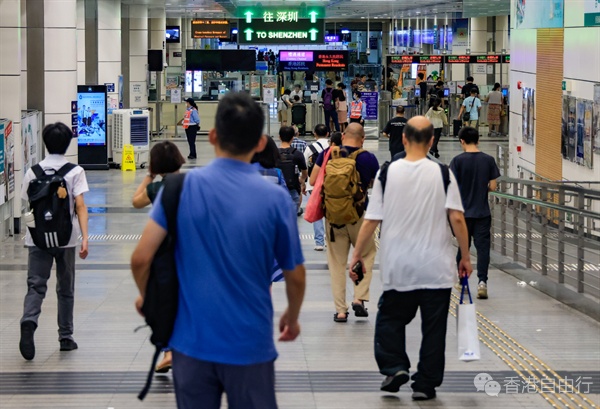 周六北上港人34万　内地中秋连假前夕7.8万人南下