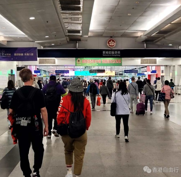 春节假期全国1436.6万人次出入境　港澳台居民佔近4成
