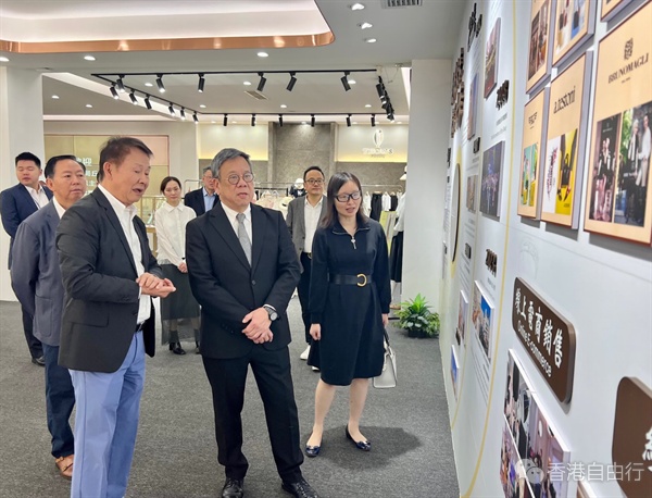 丘应桦：港商借鉴内地经验　把握跨境电商无限商机
