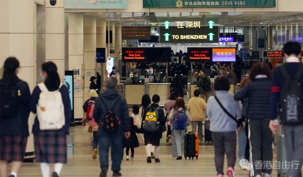 本港截至早上10时17万人次出境　逾8万人次入境