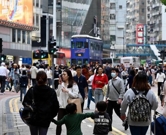 今年前4个月逾1600万人次旅客访港 同比增长10%